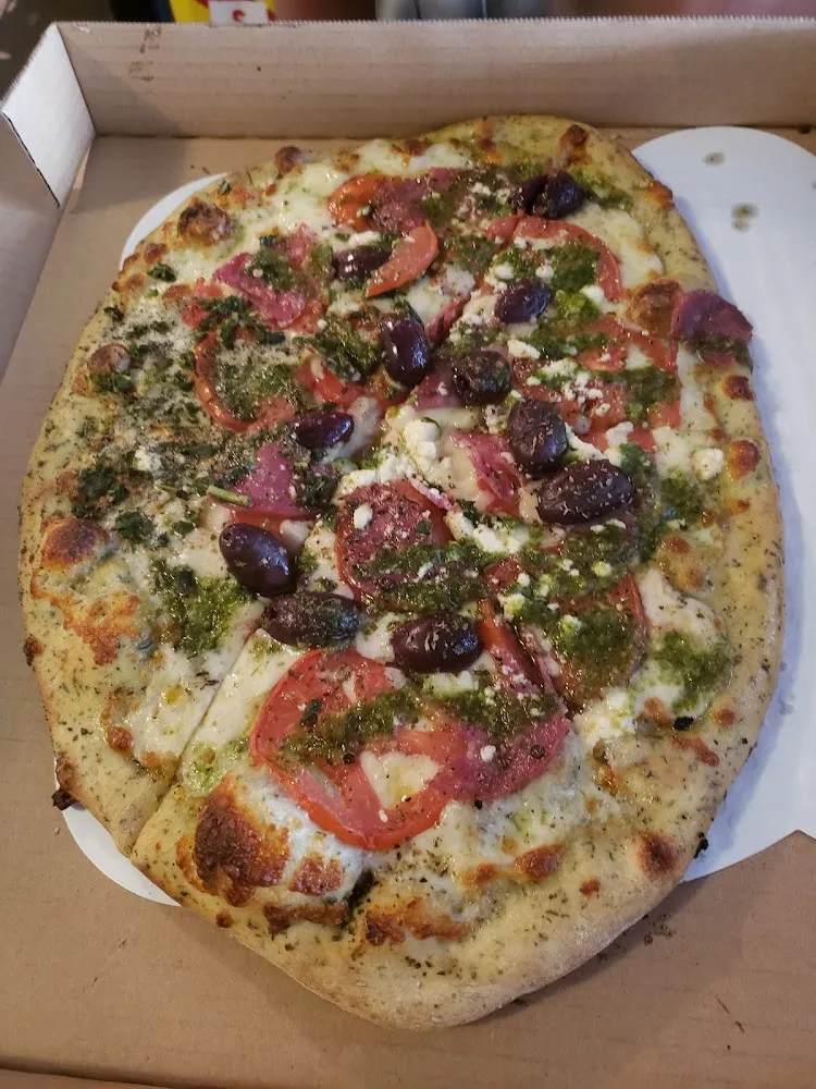 Mediterranean Pizza